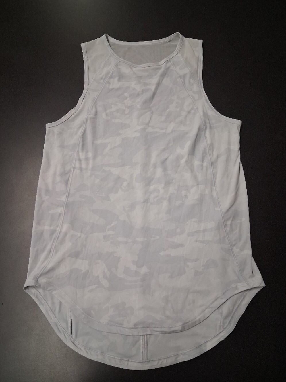 Lululemon Camo Tank Top Women's Size 6* Gray White Mesh Gym Running Active